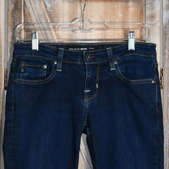 Big Star Remy Low Rise Fit Crop Skinny Jeans - Picture 5 of 8